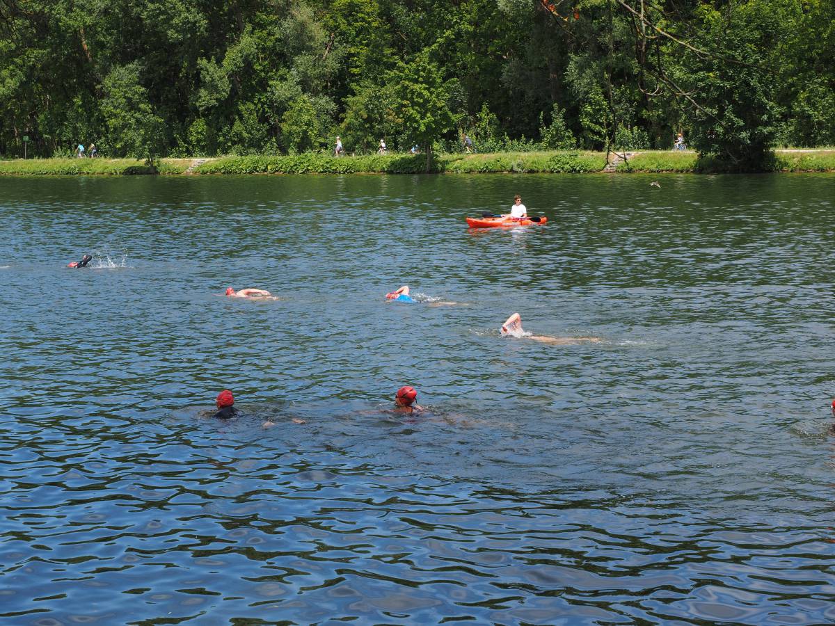 Triathlon-Training im See