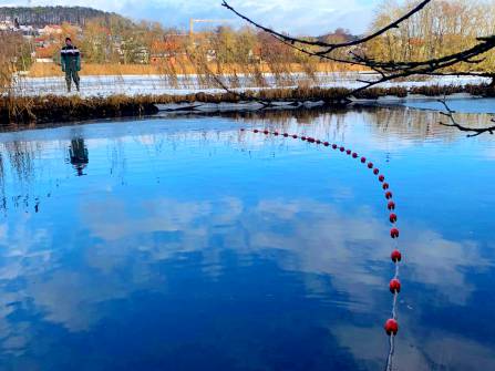 Weiher mit Fischernetzen